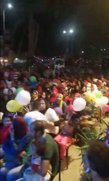 جانب من الحدث 