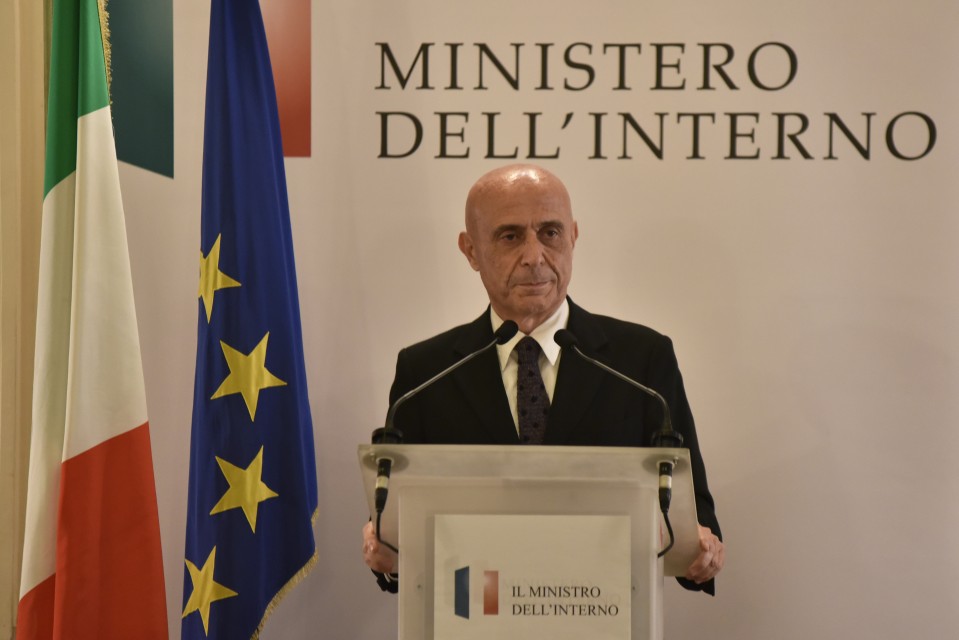 وزير الداخلية الإيطالي، ماركو مينيتي