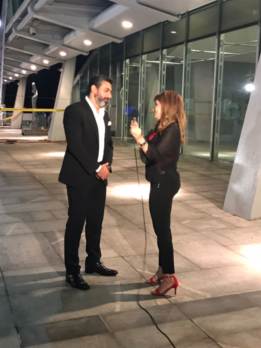 جانب من الحدث 