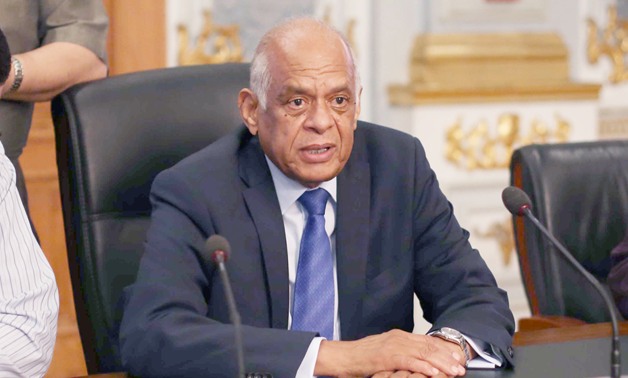 الدكتور على عبد العال الدكتور على عبد العال