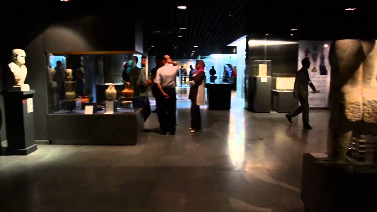 متحف الآثار بمكتبة الإسكندرية