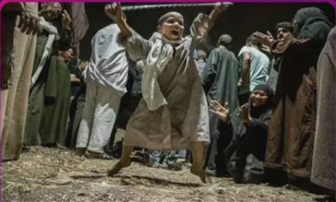 صورة طفل المولد الراقص