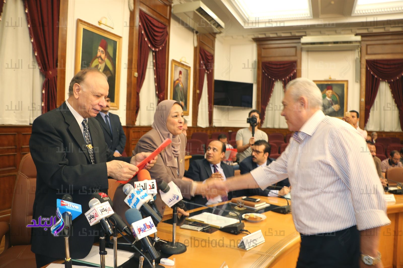 جانب من الحدث 