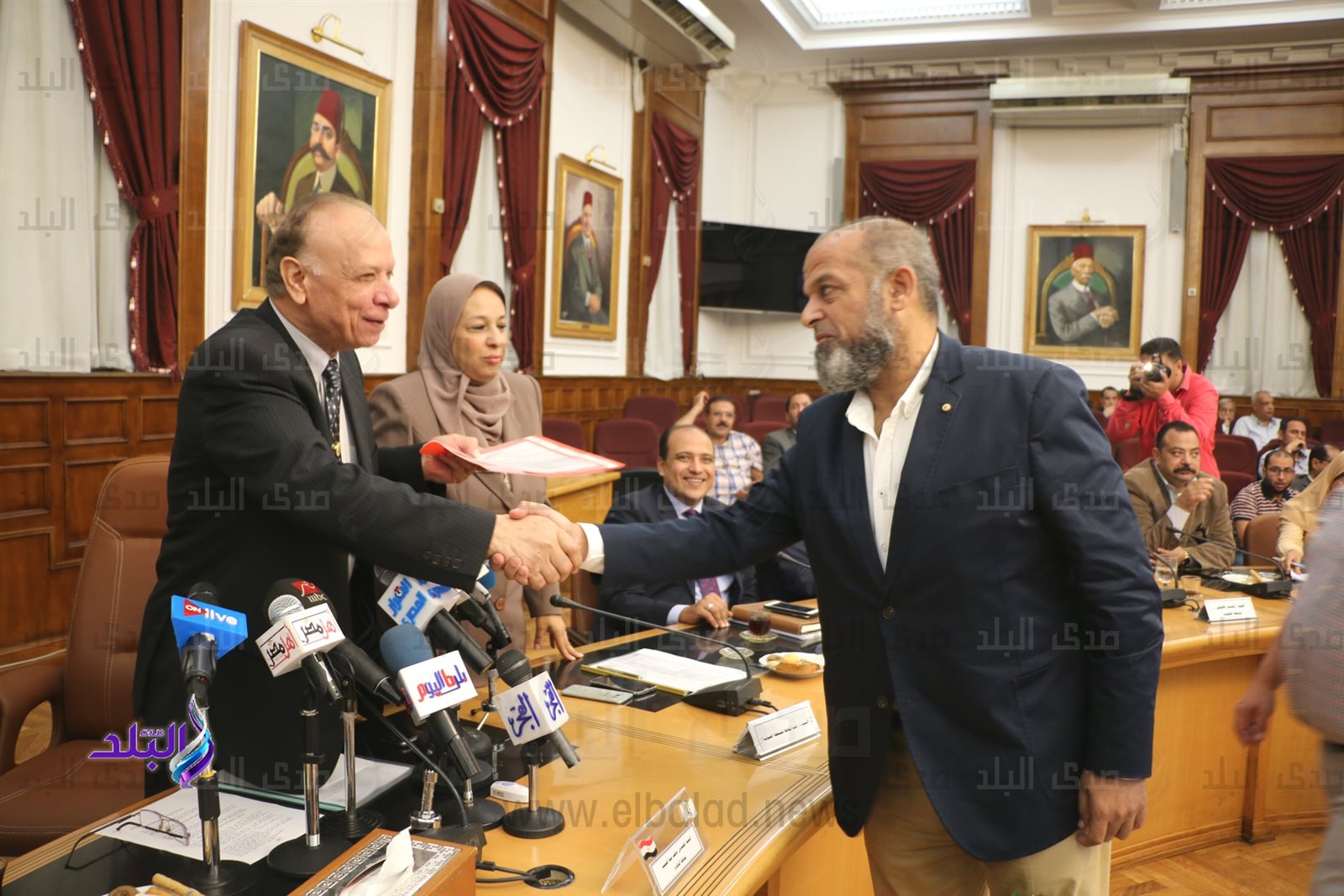 جانب من الحدث 