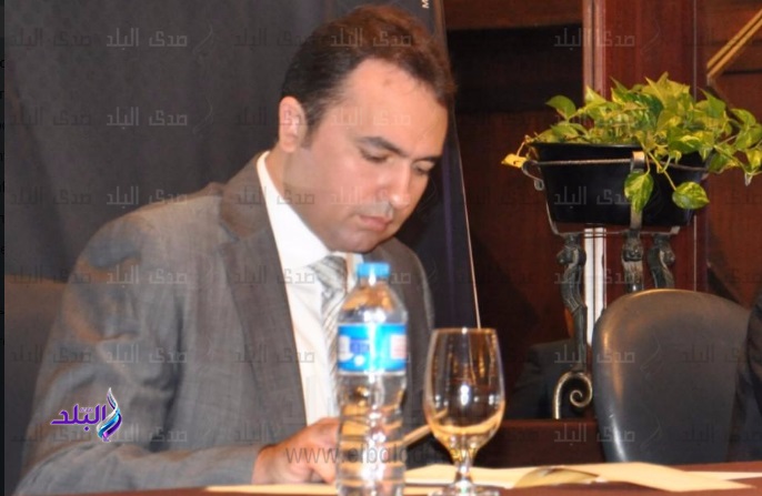 الدكتور محمد عمر الدكتور محمد عمر