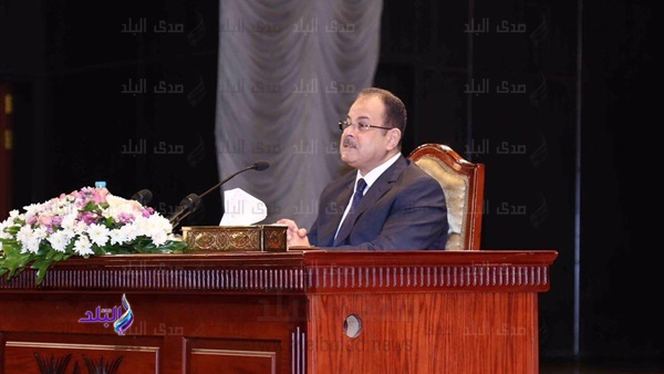 وزير الداخلية اللواء مجدى عبد الغفار وزير الداخلية اللواء مجدى عبد الغفار