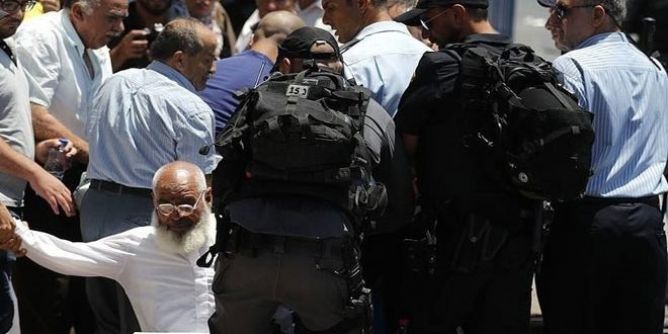 إصابة (38) فلسطينيًا بجروح بينهم (24) طفلًا خلال الأسبوعين ا إصابة (38) فلسطينيًا بجروح بينهم (24) طفلًا خلال الأسبوعين ا