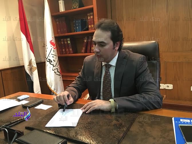 الدكتور محمد عمر الدكتور محمد عمر
