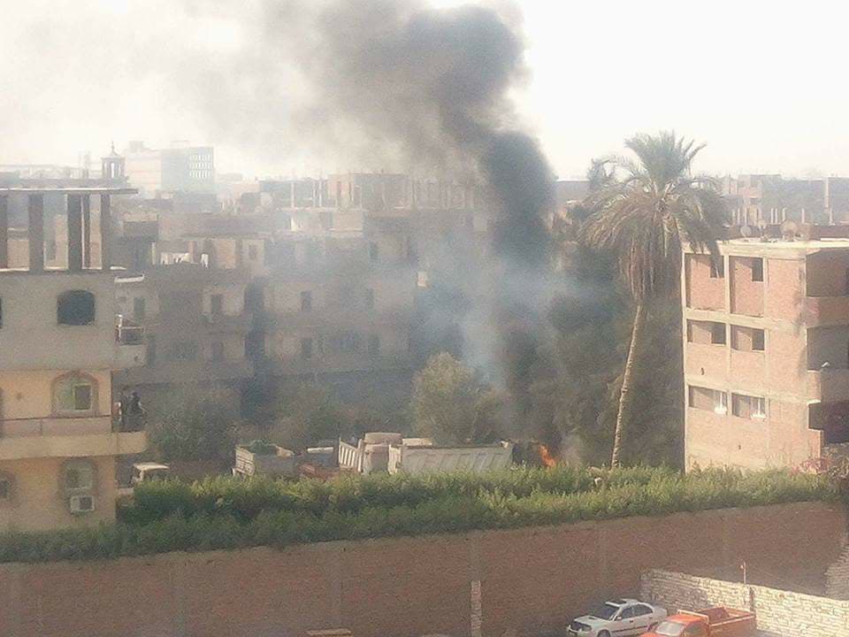 جانب من الحريق