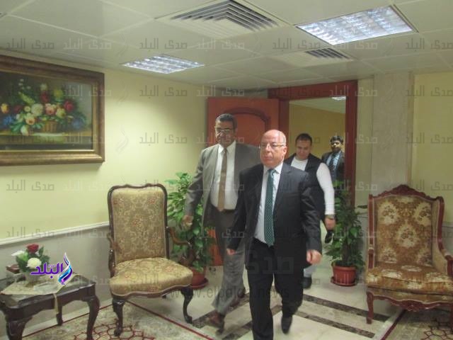  مدير فرع ثقافة جنوب سيناء يستقبل وزير الثقافة بشرم الشيخ..ص