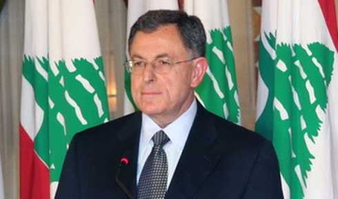  السنيورة : الحريري سيعود إلى لبنان 