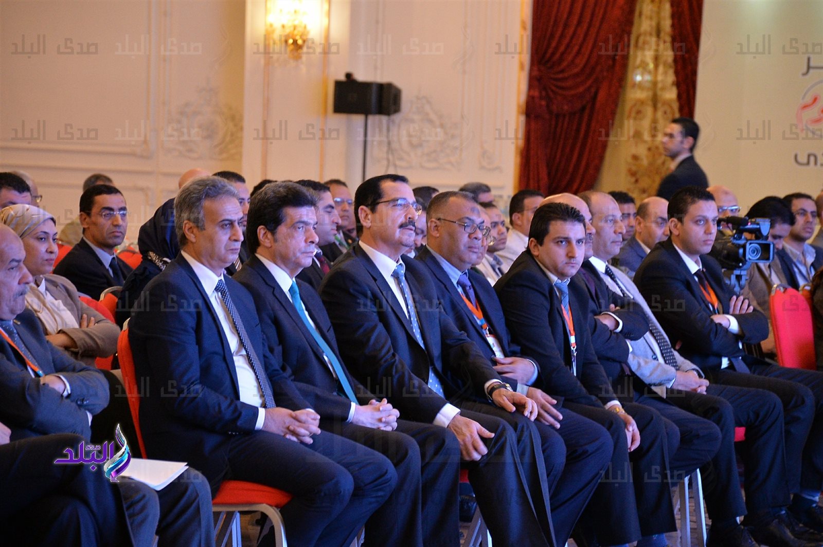 الجلسة العامة الرابعة بمؤتمر أخبار اليوم الجلسة العامة الرابعة بمؤتمر أخبار اليوم