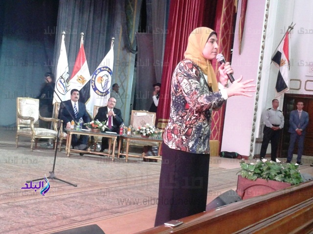 جانب من الحدث 