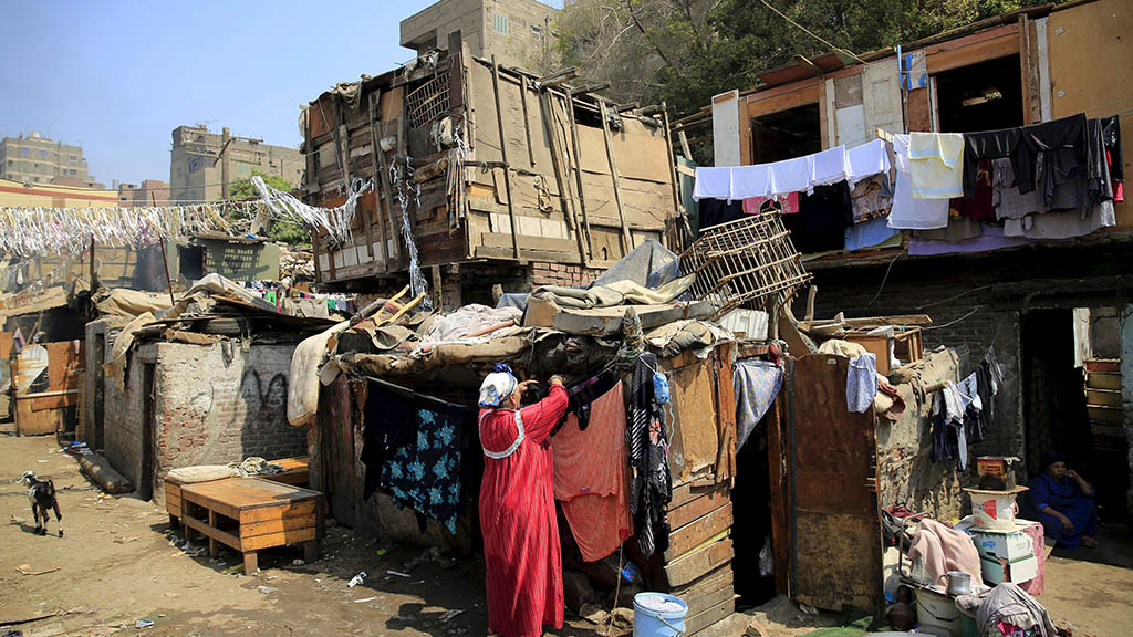 صعوبات المرحلة الانتقالية بالسودان تلقي بظلالها على الفقراء