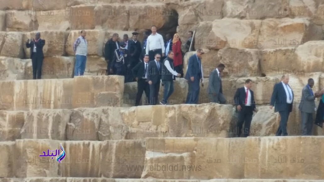 استنفار امني بالمنطقة الأثرية بالاهرامات استنفار امني بالمنطقة الأثرية بالاهرامات