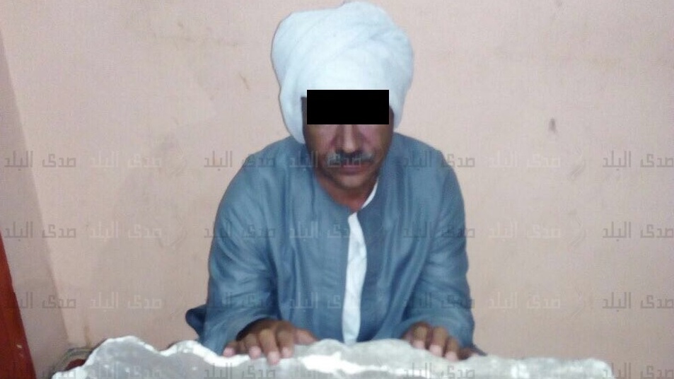 أحد المتهمين أحد المتهمين