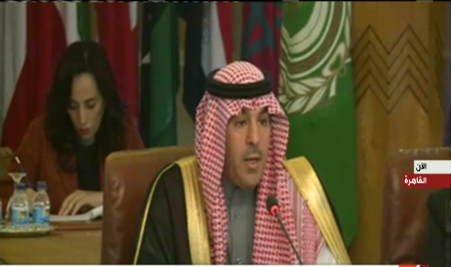 وزير الثقافة والإعلام السعودى عواد بن صالح العواد