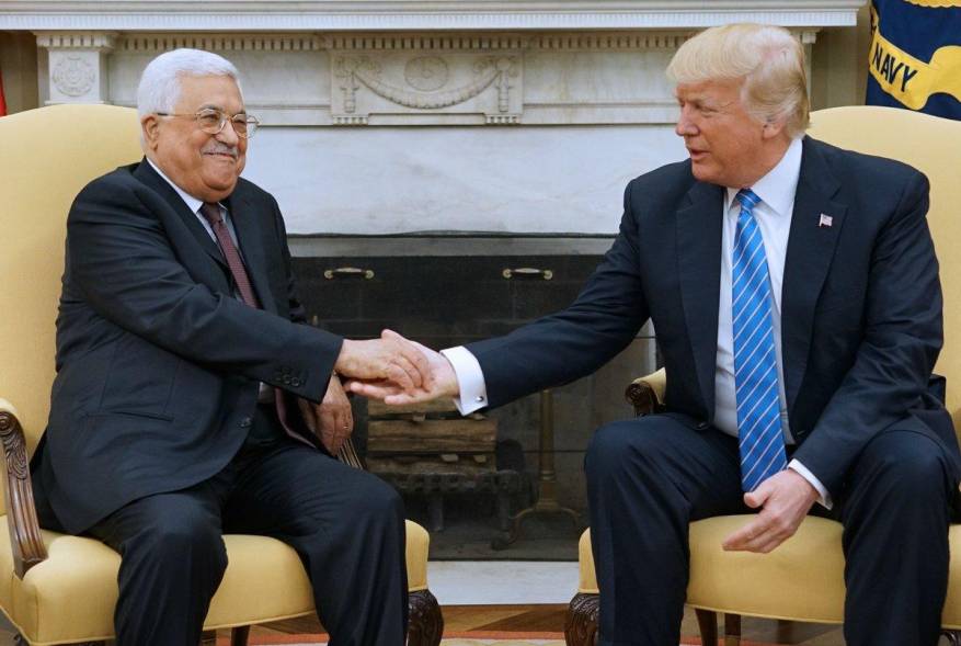الرئيس الأمريكي دونالد ترامب والرئيس الفلسطيني محمود عباس الرئيس الأمريكي دونالد ترامب والرئيس الفلسطيني محمود عباس