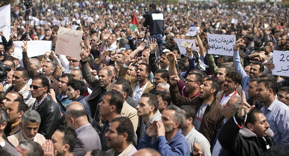 مسيرات غاضبة 