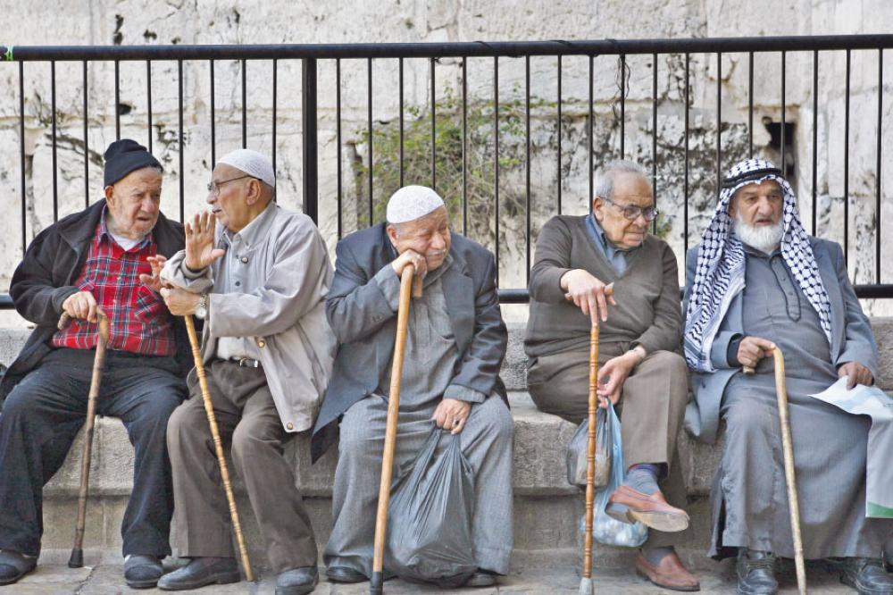 التمكين الثقافي للمسنين التمكين الثقافي للمسنين