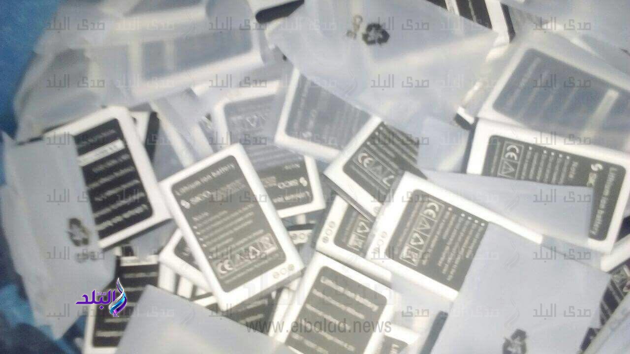سرقة بطاريات اول هاتف مصرى 