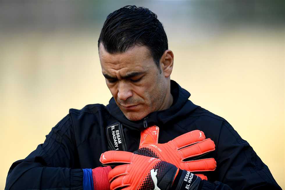 عصام الحضرى