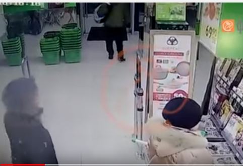 لقطة من الفيديو