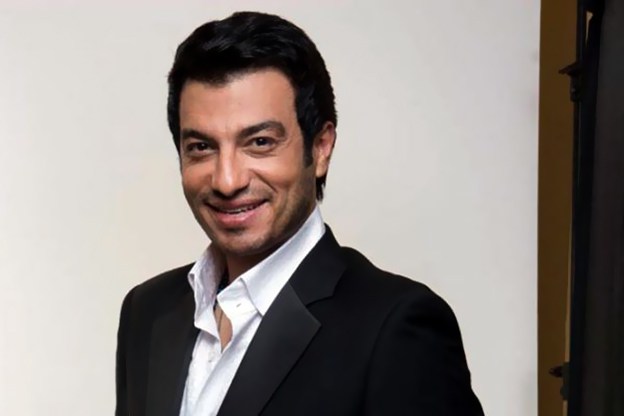 إيهاب توفيق