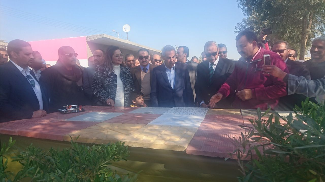 جانب من اللقاء جانب من اللقاء