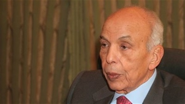 الكاتب الراحل  إبراهيم نافع