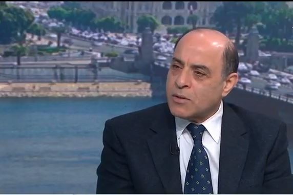 الدكتور اشرف مرعي