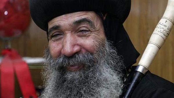 الأنبا بيسنتي أسقف حلوان