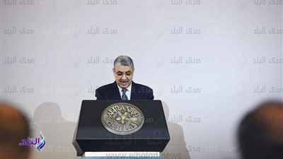 الدكتور محمد شاكر وزير الكهرباء