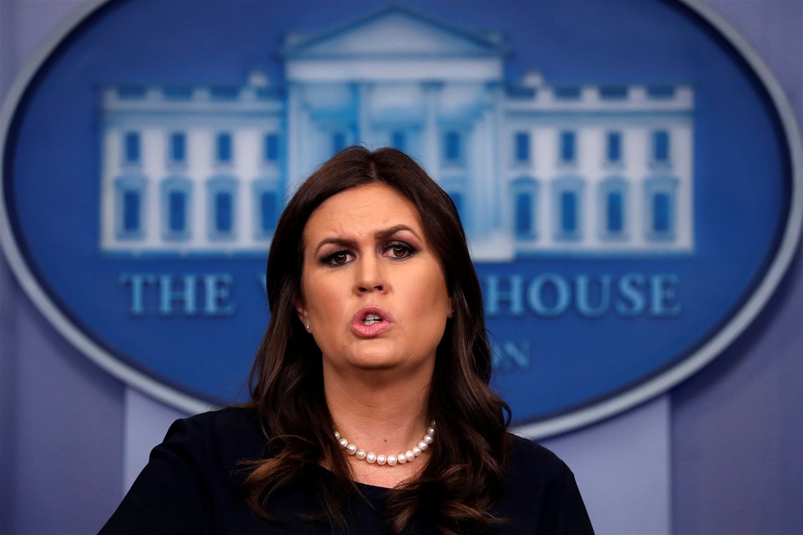 المتحدثة باسم البيت الأبيض سارة ساندرز