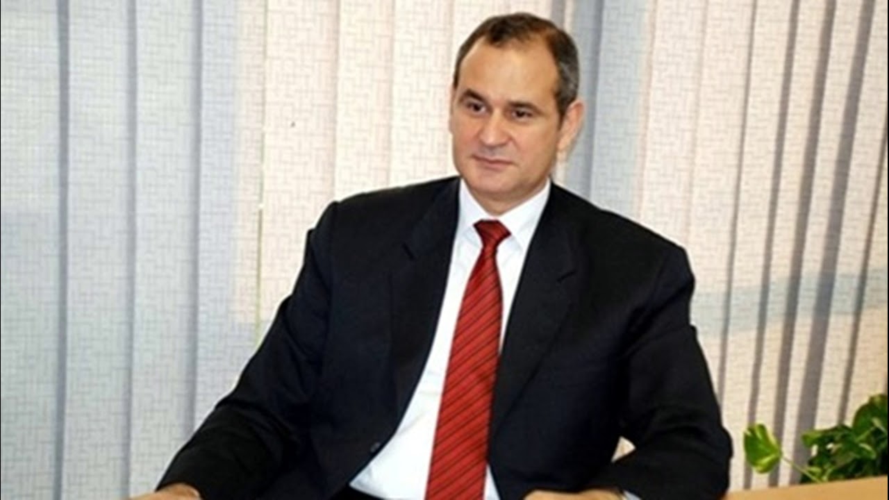 مدحت الشريف وكيل مجلس النواب