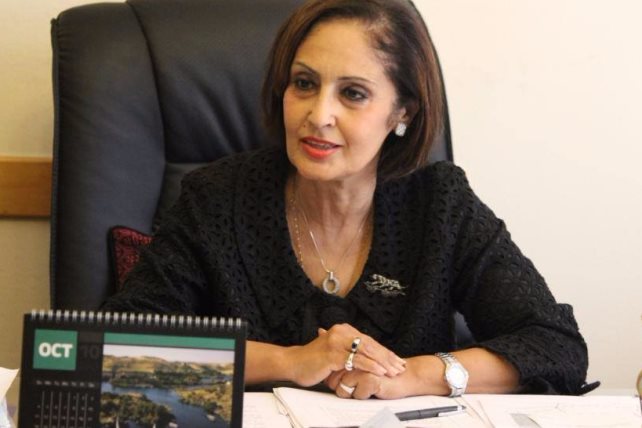 السفيرة نائلة جبر السفيرة نائلة جبر