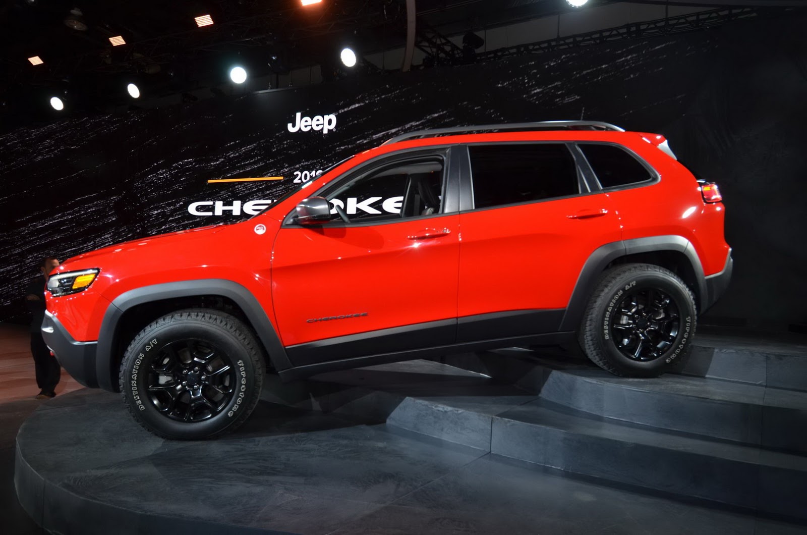 Jeep‏ تكشف رسميا عن ‏Cherokee ‎‏2019 فى ديترويت .. صور