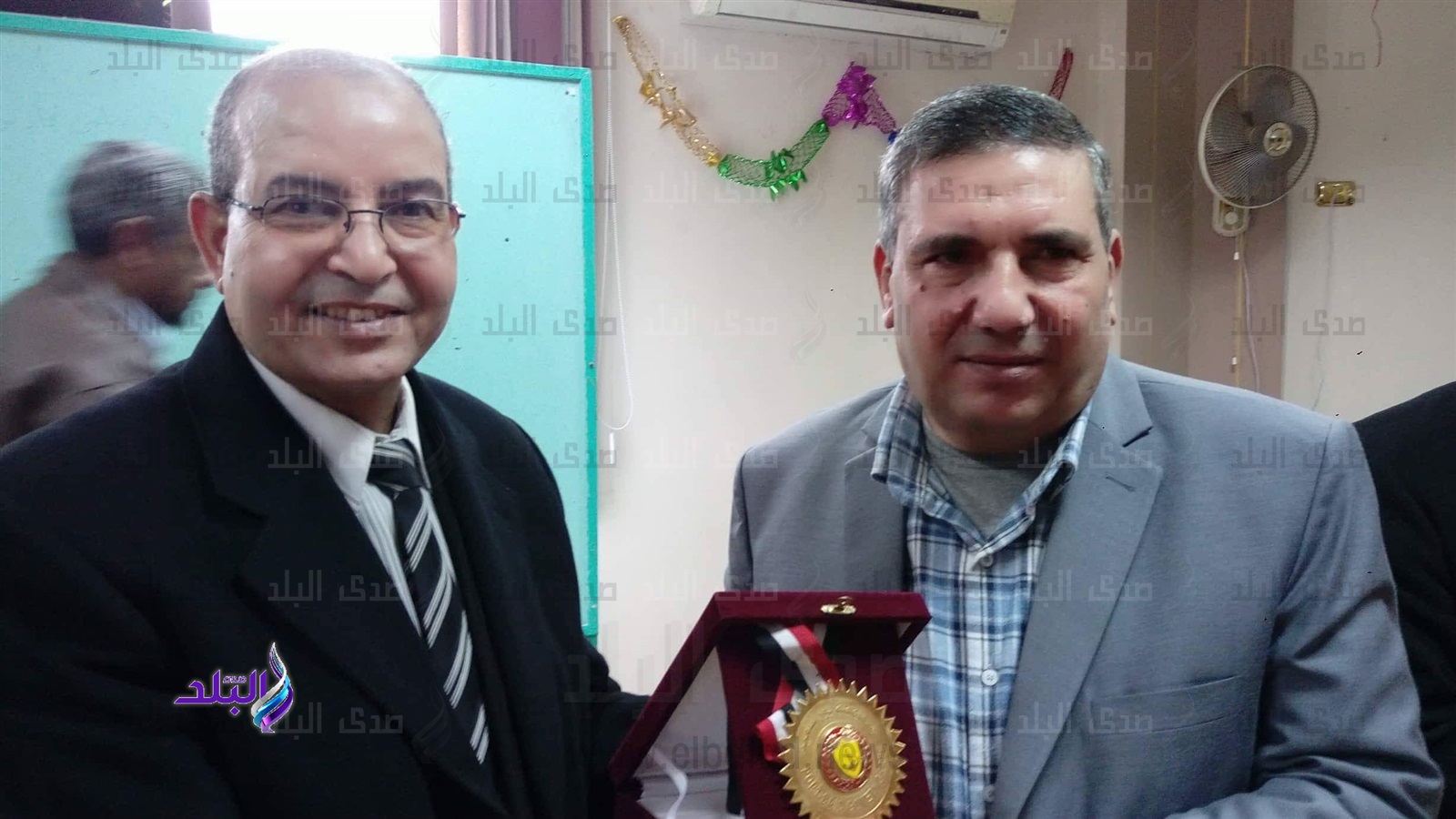 تكريم وكيل تعليم بورسعيد ومدير الشئون المالية تكريم وكيل تعليم بورسعيد ومدير الشئون المالية
