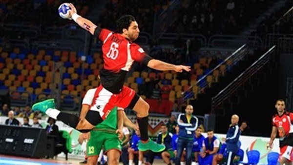 احمد الاحمر نجم منتخب مصر لليد 