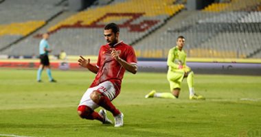 احمد فتحي لاعب الاهلي 