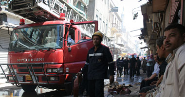 سيارات المطافى اثناء تنفيذ بلاغات الحماية المدنية ( أرشيفيفة