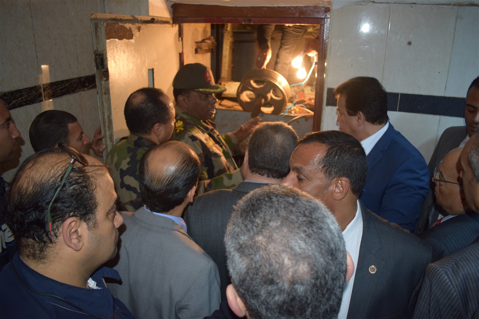 وزير التعليم العالي خلال زيارته