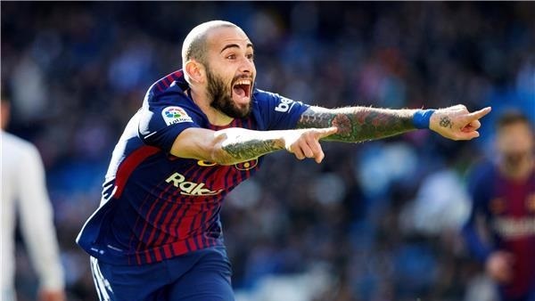 أليكس فيدال ظهير برشلونة أليكس فيدال ظهير برشلونة