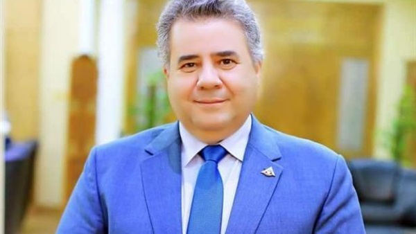 الدكتور السيد القاضي رئيس جامعة بنها