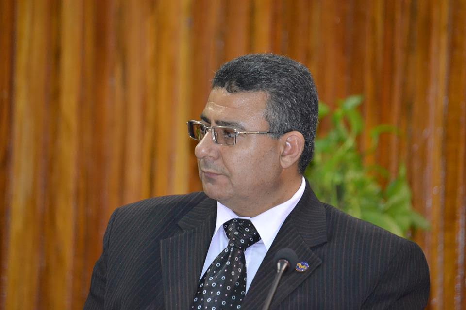  أحمد الصباغ مدير معهد بحوث البترول