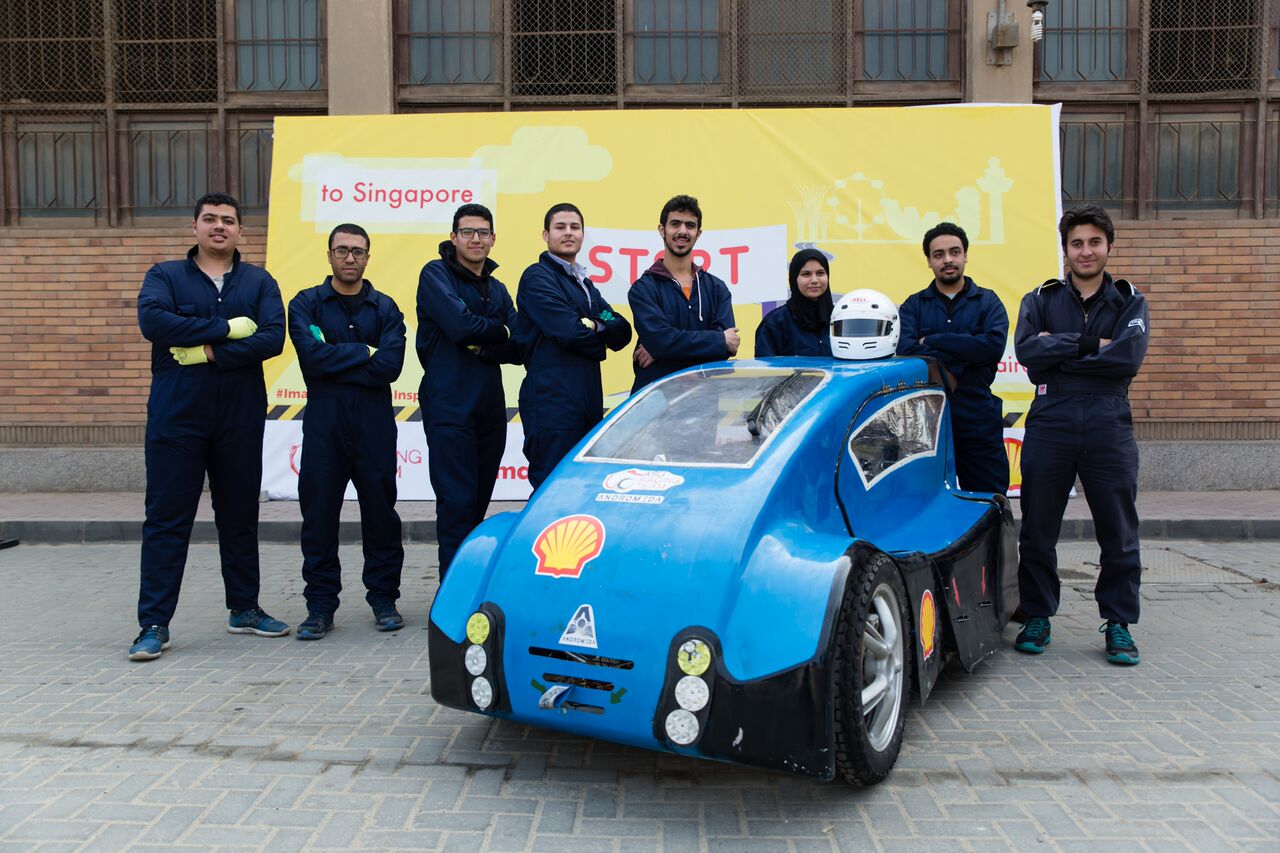 جانب من الفرق المشاركة 