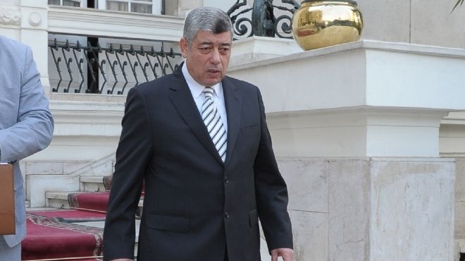 محمد إبراهيم وزير الداخلية السابق محمد إبراهيم وزير الداخلية السابق