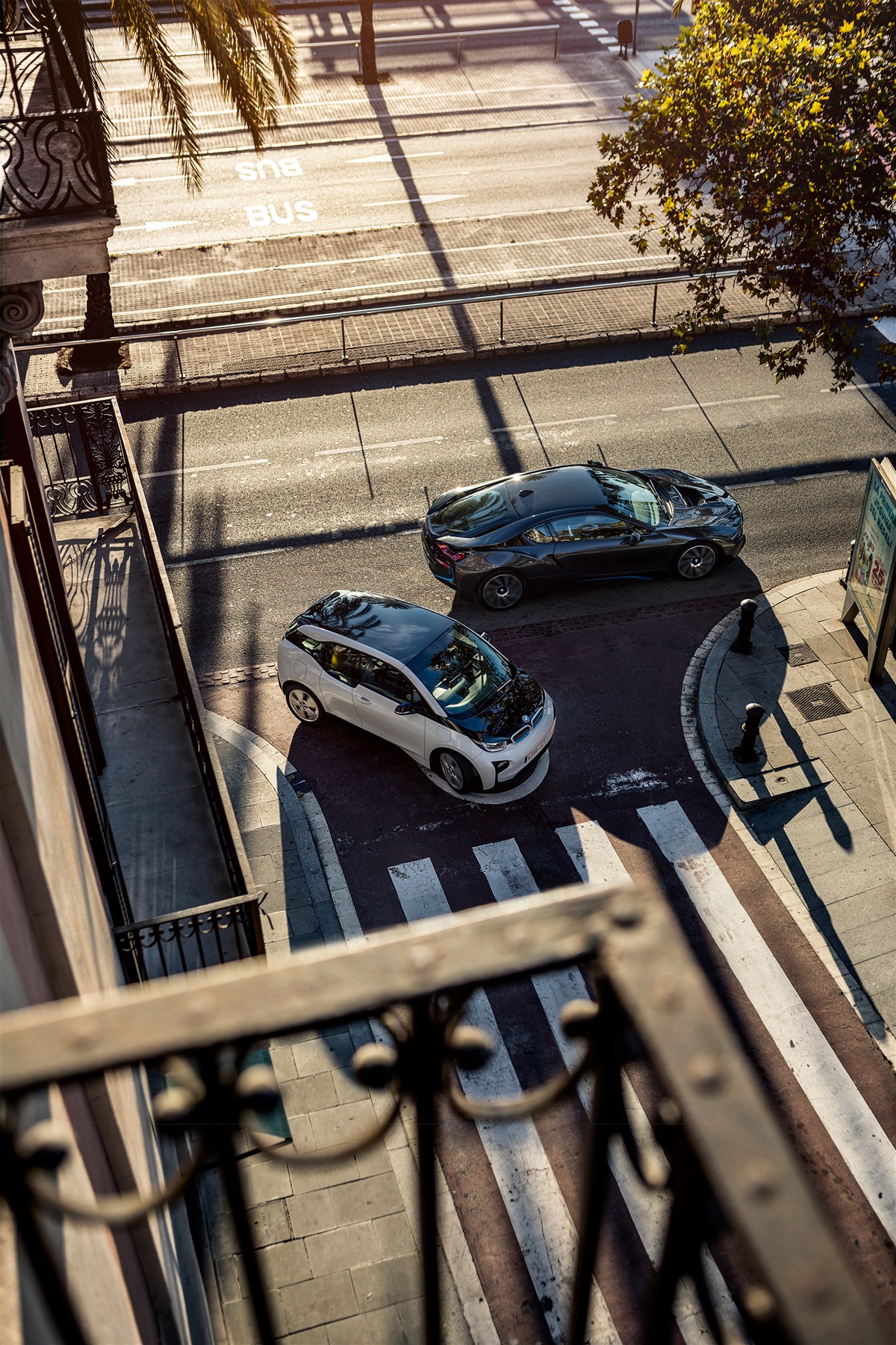 BMW تحلق بمبيعات قياسية خلال عام 2017 BMW تحلق بمبيعات قياسية خلال عام 2017