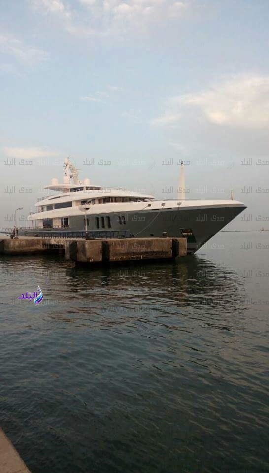 اليخت DYTAN