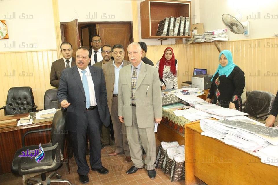 مجدي سبع يتفقد سير العمل بمقر الإدارة العامة لجامعة طنطا